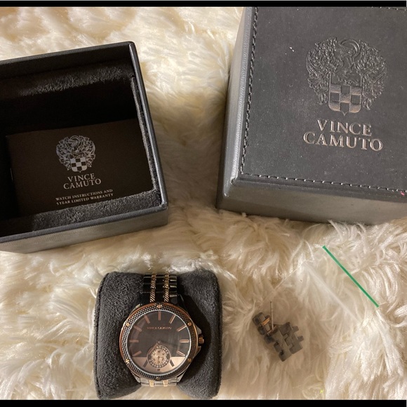 Vince Camuto Metallic Swarovski Crystal Watch NIB - Picture 2 of 5
